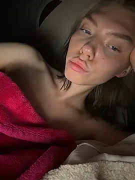 Lisaaa_Alisa live-chat rom