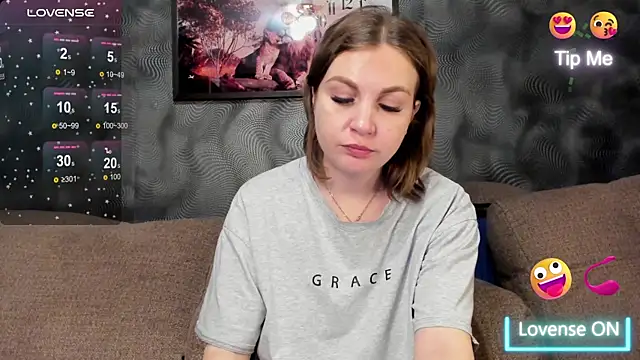 CassieMils Live Chatraum