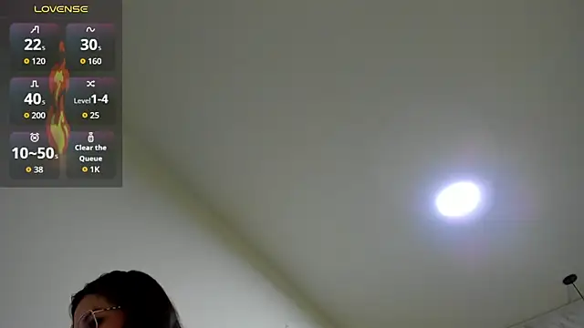Luciifeer_ Live Chatraum