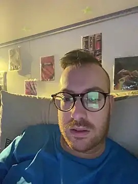 Živá chatovací místnost Elian-Luca