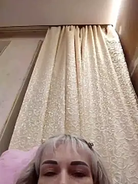 l0VE_Y0U_DEARのライブチャットルーム