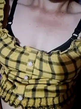 Ana_hoa লাইভ চ্যাট রুম