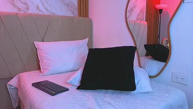 j_belle_ live-chat rom