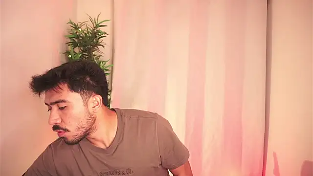 dam0n_fr0st Live chatroom