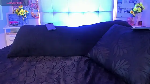 SharonTygaX live-chat rom