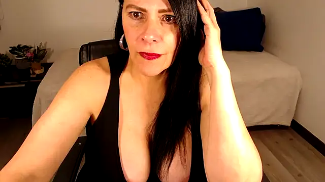 Hot__Milf-Latina__ Cameră chat live