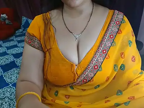 Sexy_Yashvi's Live Chat Room