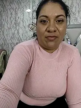 Chat ao vivo de MiaPeach_