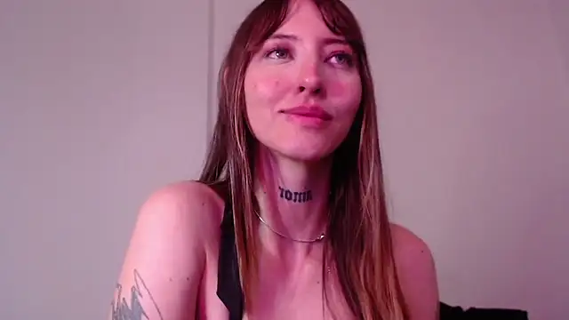 carmen_russo_ Cameră chat live