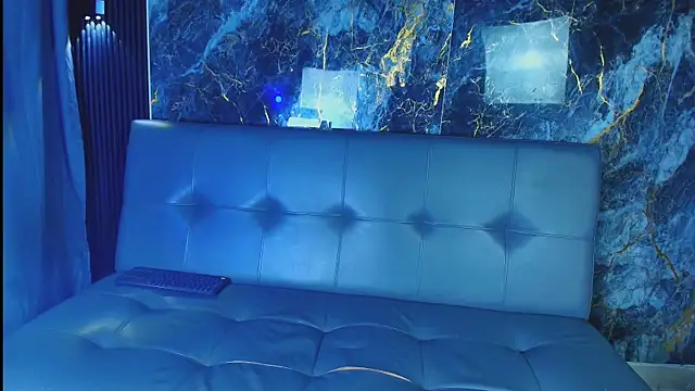 غرفة دردشة shining_lovers المباشرة