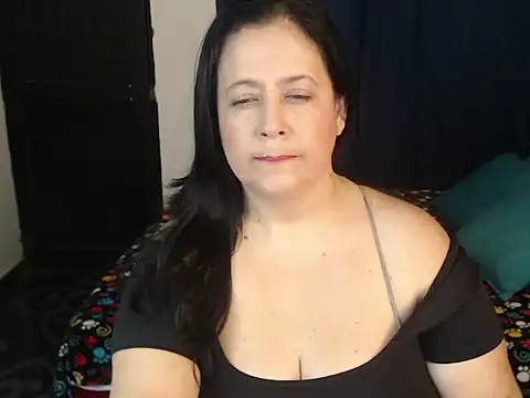 carlareyesk977's Live Chat Room