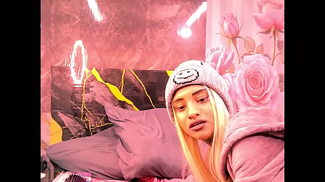 Онлайн чат indian_barbie