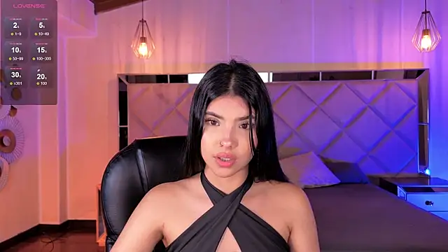 Sala de chat ao vivo de MiaLaurence