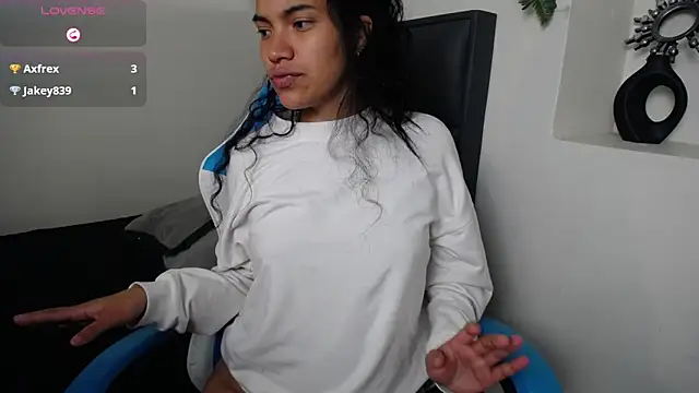 Sala de chat ao vivo de Julieta_Parker