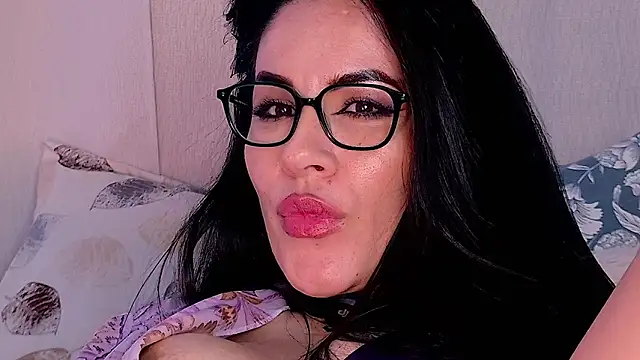 Pamela_Rosal live-chat rom