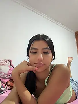 eva_roseee Adlı Modelin Canlı Sohbet Odası