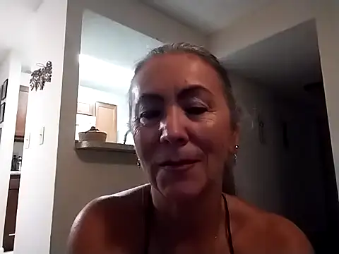 Živá chatovací místnost EvaRobinson