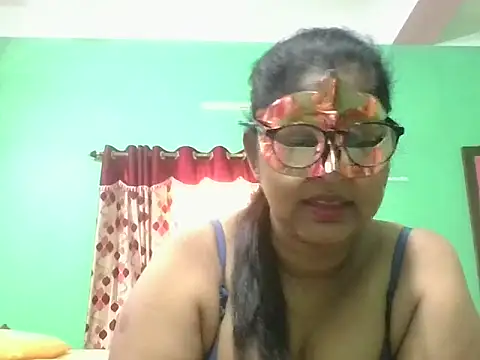 Chat soba uživo modela Kavya17