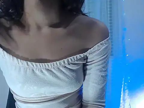 kytyyhorny Adlı Modelin Canlı Sohbet Odası