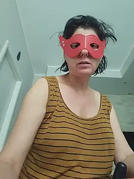 Vagabondainnamorata Adlı Modelin Canlı Sohbet Odası