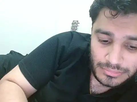 robintoit Chat Room in diretta