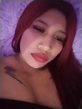 Sala de chat ao vivo de Cherry_Charlottee
