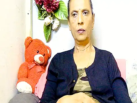 Hot_queen58 লাইভ চ্যাট রুম