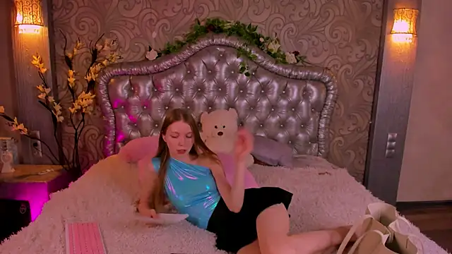 lada2k4 Live chatroom