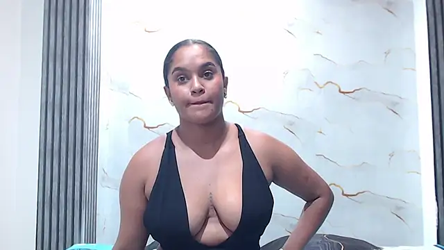 Liaa_cams Live chatroom