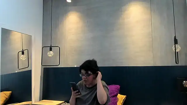 חדר צ'אט בשידור חי של Rose_Amber