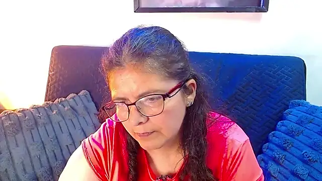 Linda_banks_ Adlı Modelin Canlı Sohbet Odası