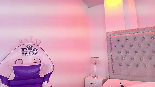 Chat soba uživo modela Lia_adamsss