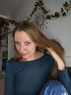 חדר צ'אט בשידור חי של Candy_Cougar