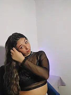 غرفة دردشة DulceDolly_ المباشرة