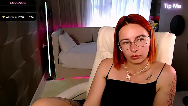 Mi-Amore's Live Chat Room