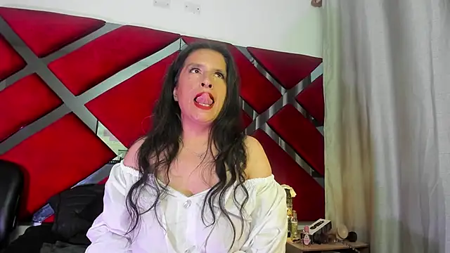 Sala de chat en directo de Kendra-Foxxy