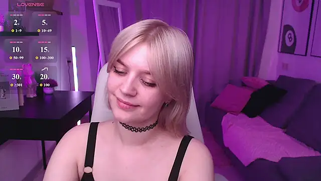 Gretchen_Mol's Live Chat Room