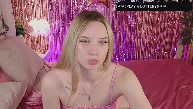 katt__y: δωμάτιο απευθείας συνομιλίας