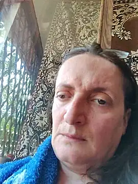 Ulyana396: δωμάτιο απευθείας συνομιλίας