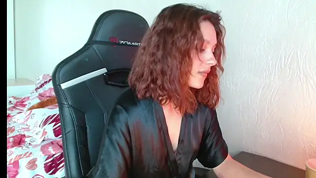 Eva_Avea Live Chatraum