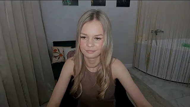 Chat soba uživo modela MidnighteAura