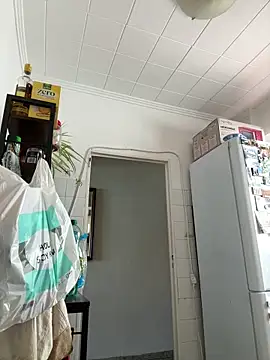 AlisaWhiteのライブチャットルーム