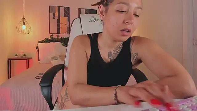 Calipso_Savage Live chatroom