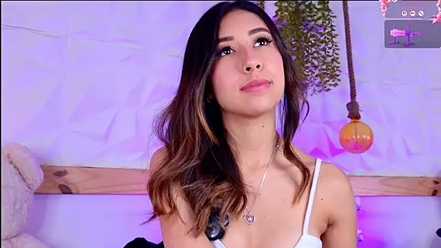 Sopphiaa_Payton – Naživo chatovacia miestnosť