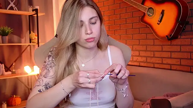 EllieCutes – live chatrum