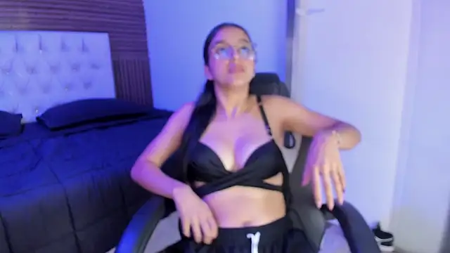 IrisFyre Live chatroom