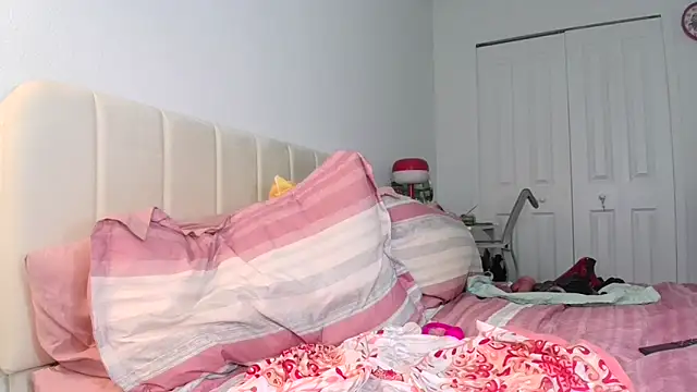 Sala de chat en directo de GoddessLana_Femdom
