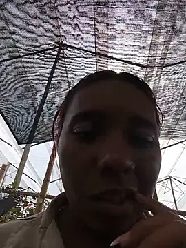 Phòng Chat Trực Tiếp vanessarodriguez69