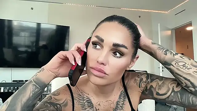 AMBER_HARD Cameră chat live