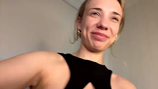 OlyMayer Cameră chat live